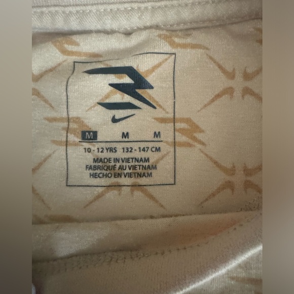 Nike 3 Brand Russell Wilson graphic T - Picture 3 of 3